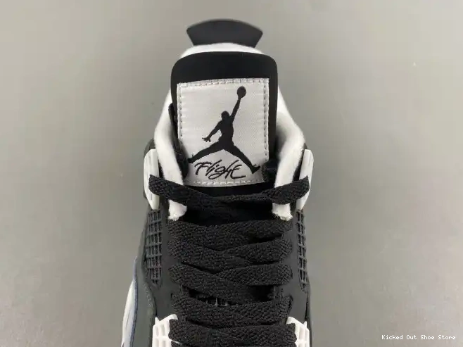 Kicked Out Shoe Store Jordan 4 Fear FQ8138-002 Air 0618